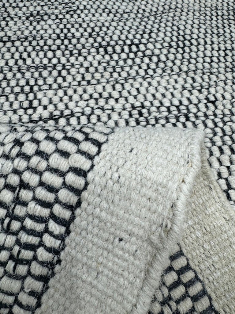 ALFOMBRA LANA TAXURE BLANCO Y NEGRO 140X200 - laalfombreria
