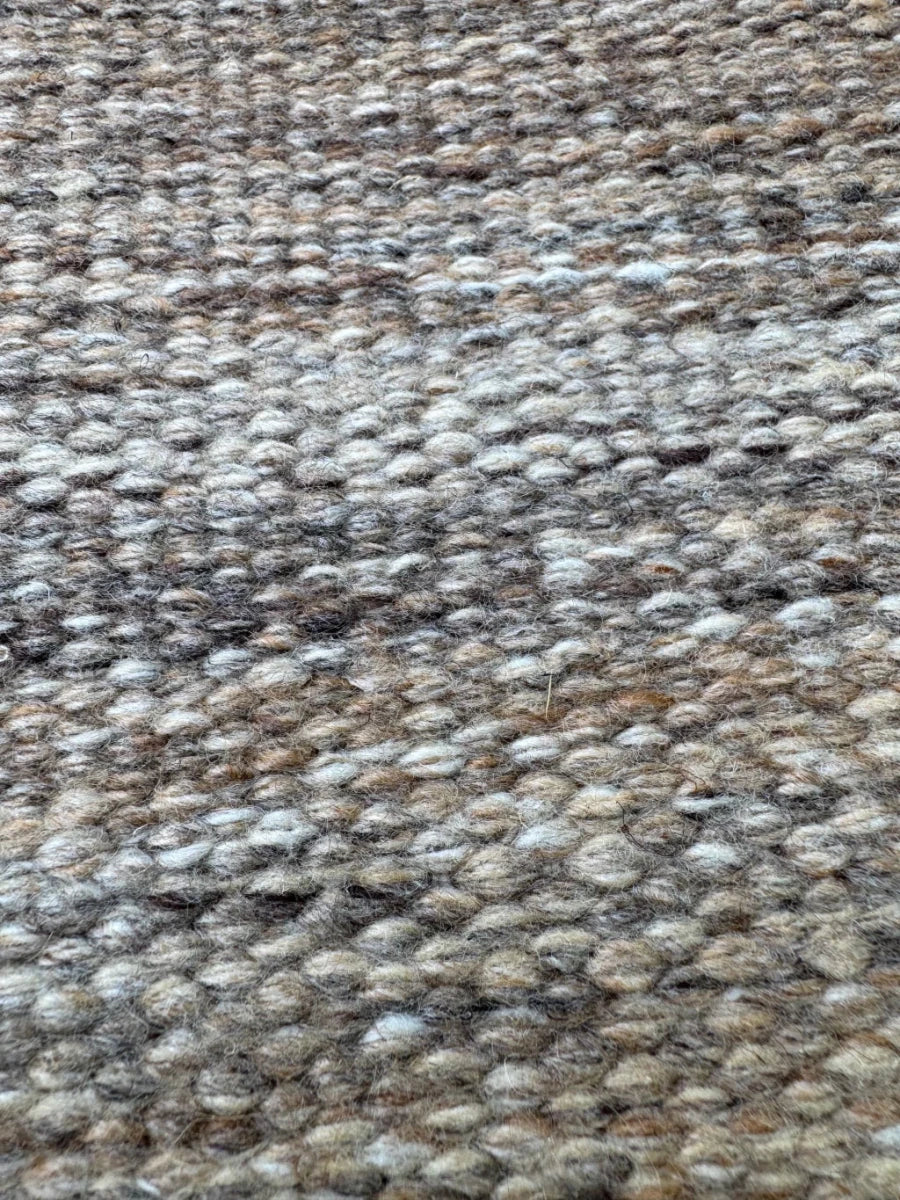 BAJADA DE CAMA PET FLAT BROWN 80X110 - laalfombreria