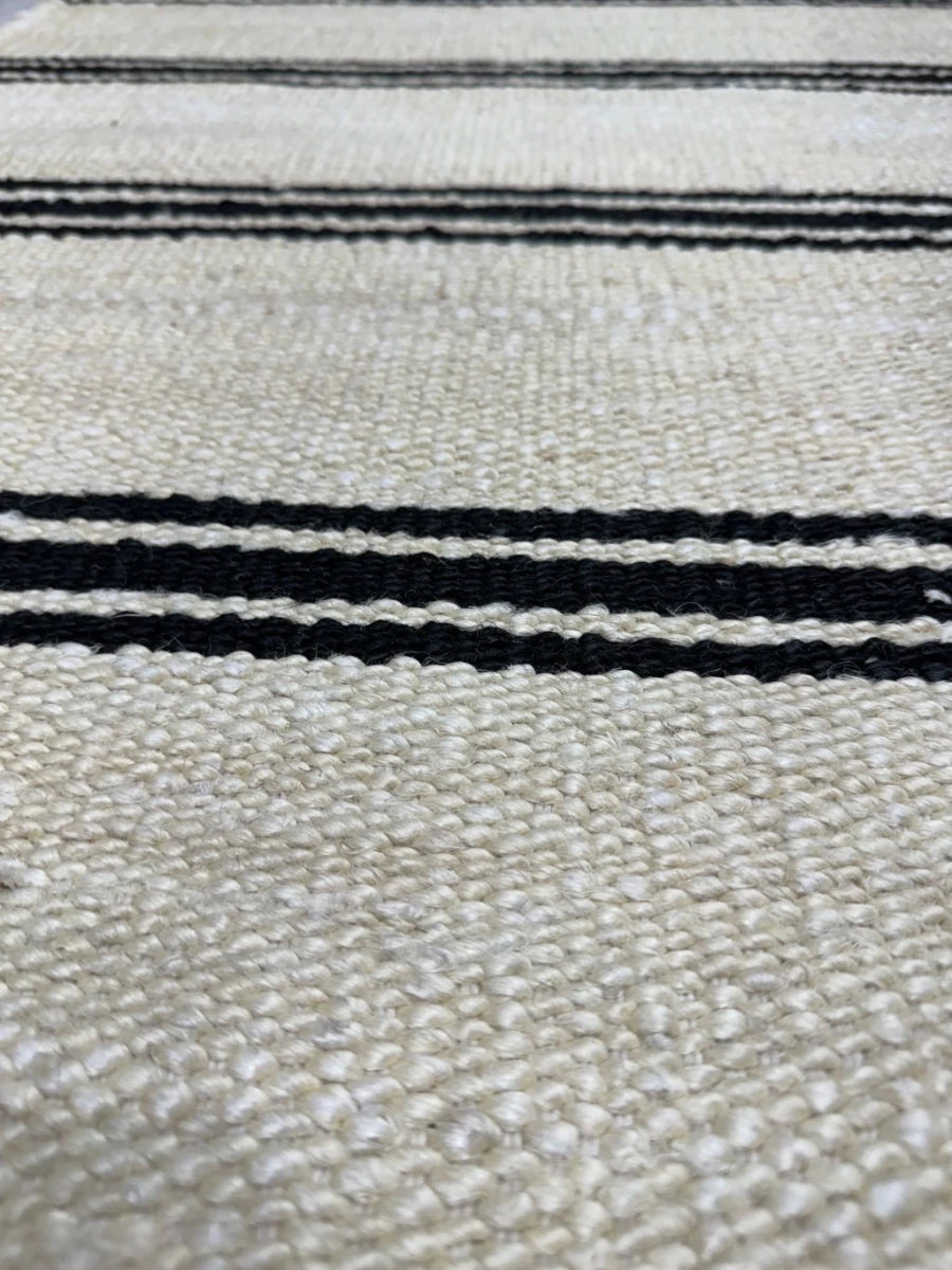 BAJADA DE CAMA YUTE LINE 0.80x1.20 - laalfombreria