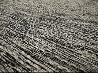 ALFOMBRA POLIPROPILENO GOLDEN BLACK 300X400 - laalfombreria