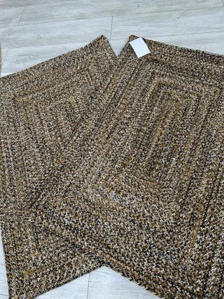 BAJADA DE CAMA PET BROWN 70x100 - laalfombreria