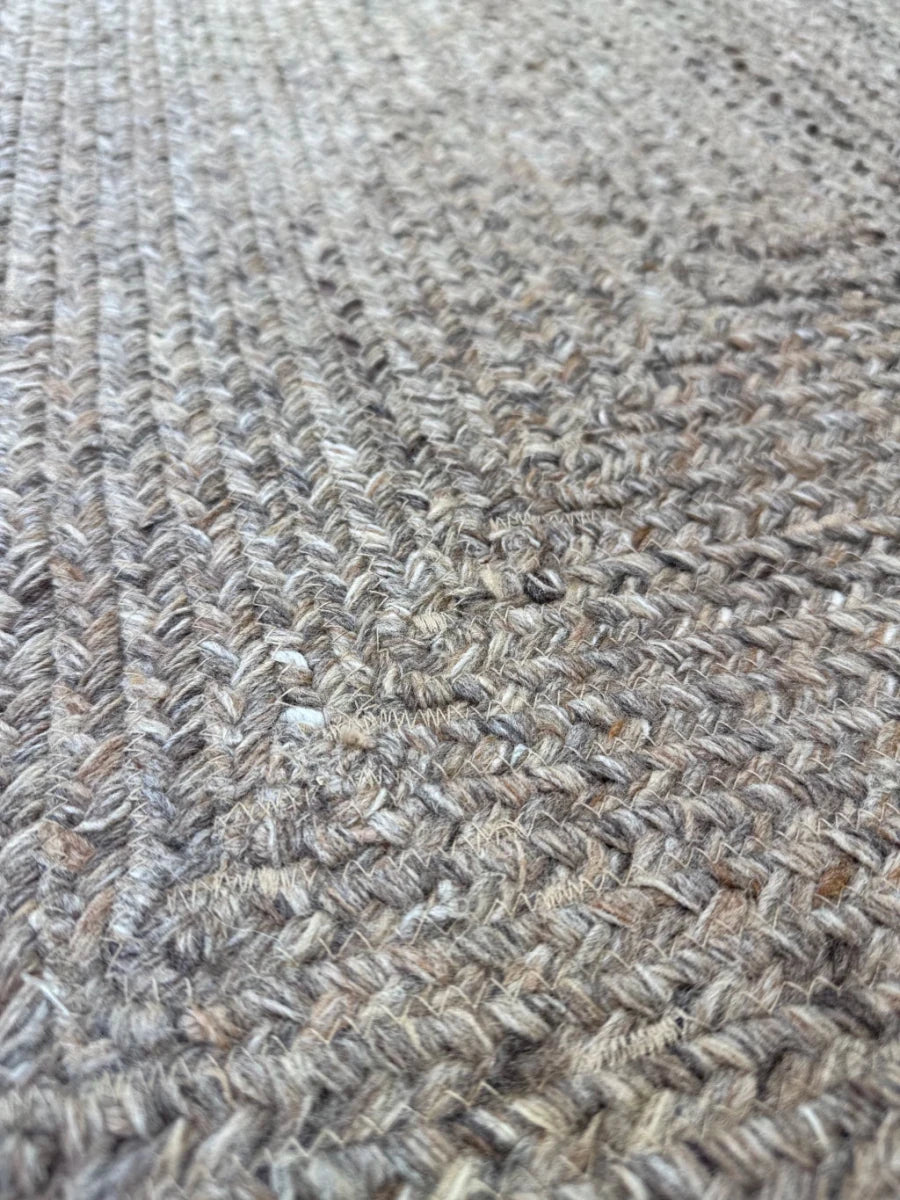 BAJADA DE CAMA PET DARK BEIGE 70x100 - laalfombreria